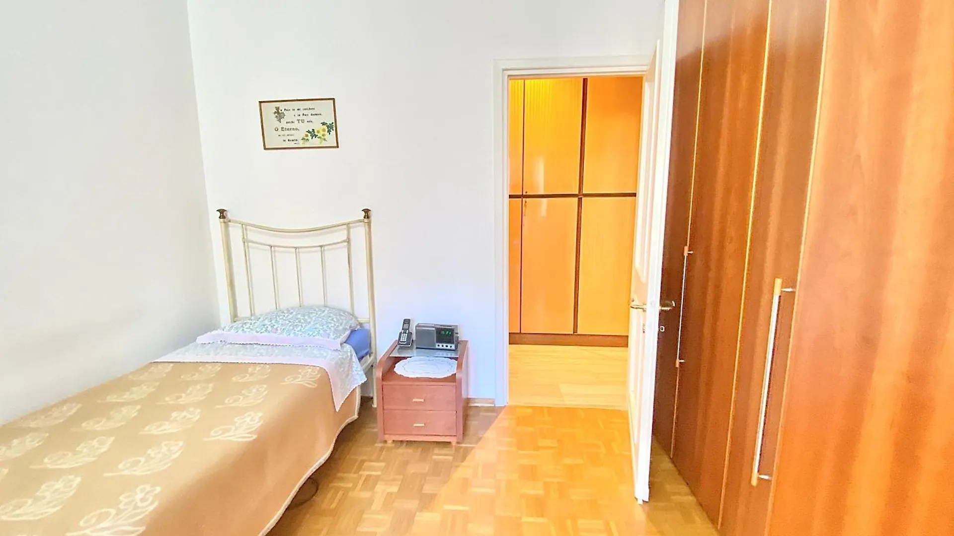 Beada Home, A Pochi Passi Dal Centro Storico Milano E Navigli, Con Fermata Metropolitana Sotto Casa 0*, Milan Italy
